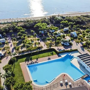 3* Prázdninový areál Miramare Village